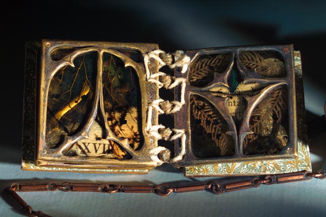 THE DIARY OF AN ANTIQUARY.